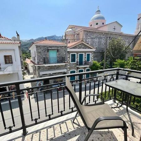 Samos - Kokkari - Eirini'S Studios Extérieur photo