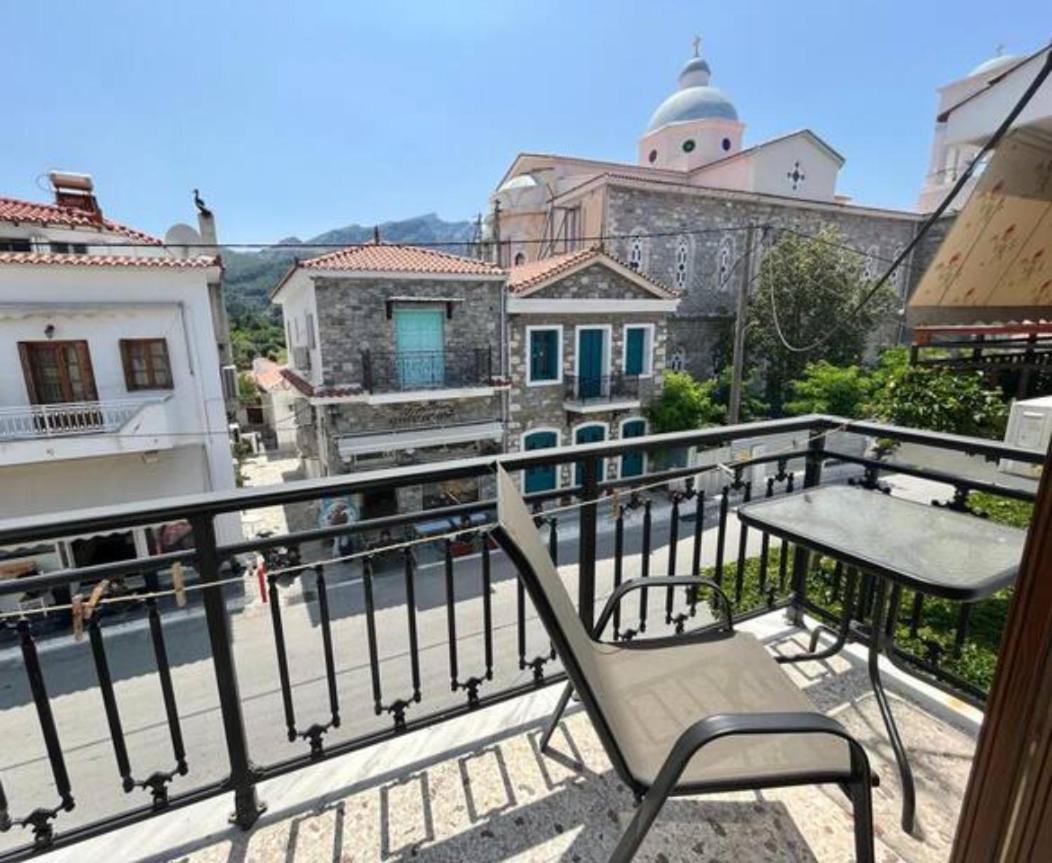 Samos - Kokkari - Eirini'S Studios Extérieur photo
